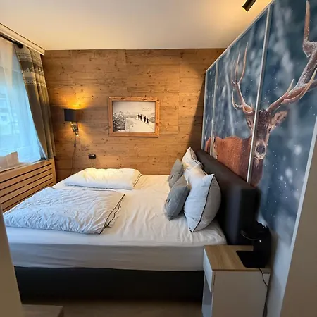 Apartmán Charming Berggeweih At Zwoelferkogel In Hinterglemm