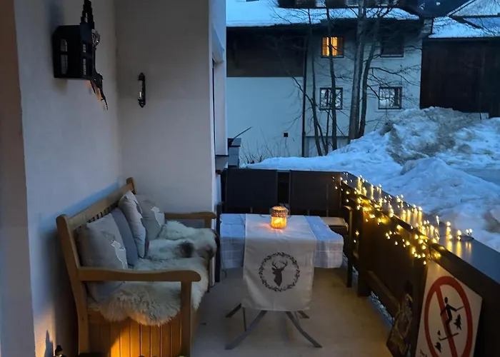 Charming Berggeweih At Zwoelferkogel In Hinterglemm