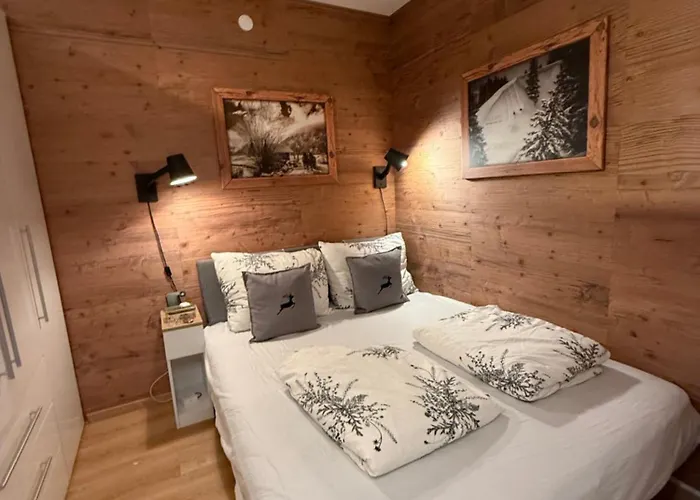 Charming Berggeweih At Zwoelferkogel In Hinterglemm Lägenhet *